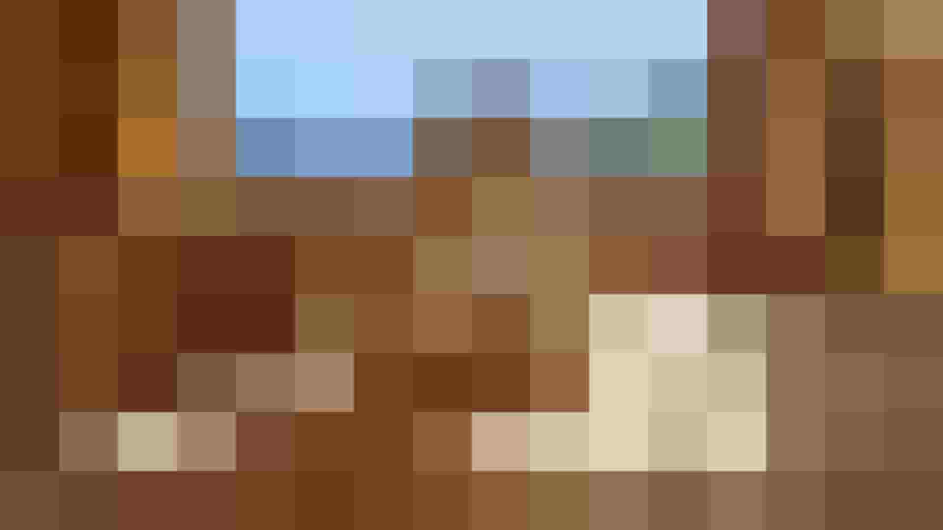 Saunatücher auf Holzbank mit Blick auf die Alpen im Wellnessbereich des Hinterrohrguts in Flachau