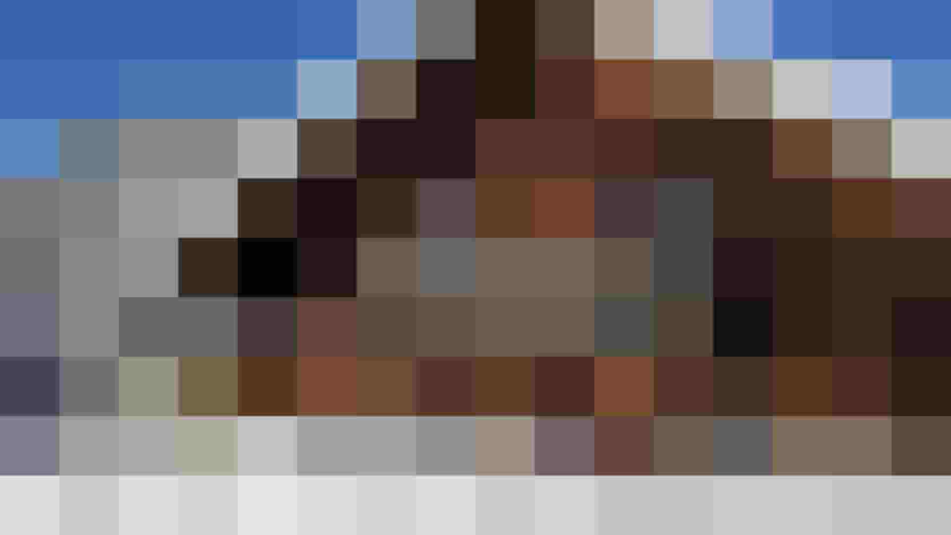 Verschneite Almhütte aus Holz im Winter am Hinterrohrgut in Flachau mit Alpenpanorama