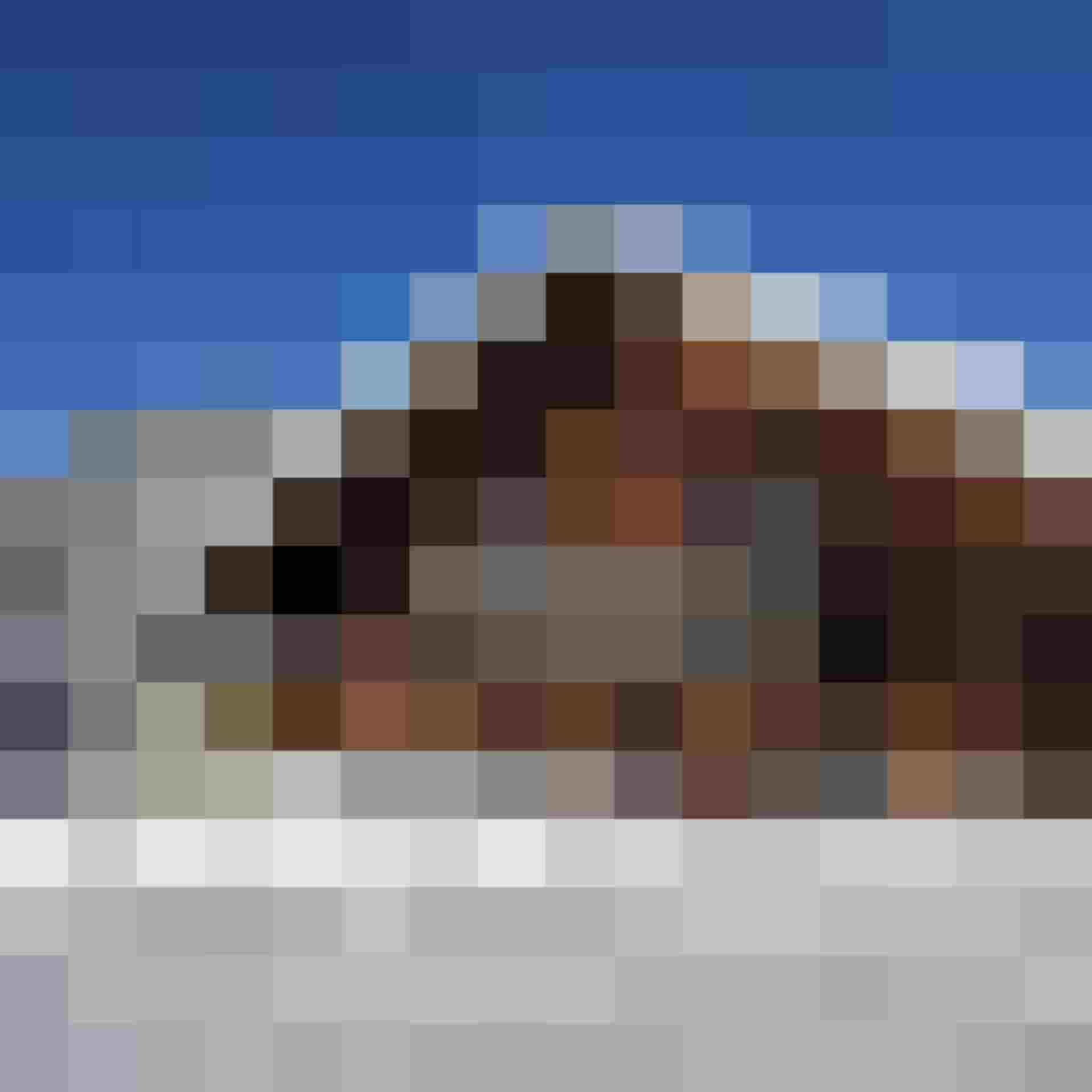 Verschneite urige Almhütte am Hinterrohrgut in Flachau mit Blick auf winterliche Alpenlandschaft